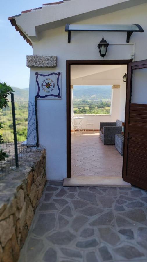 Casa L'Ulivariu Affittacamere San Teodoro  Exteriér fotografie