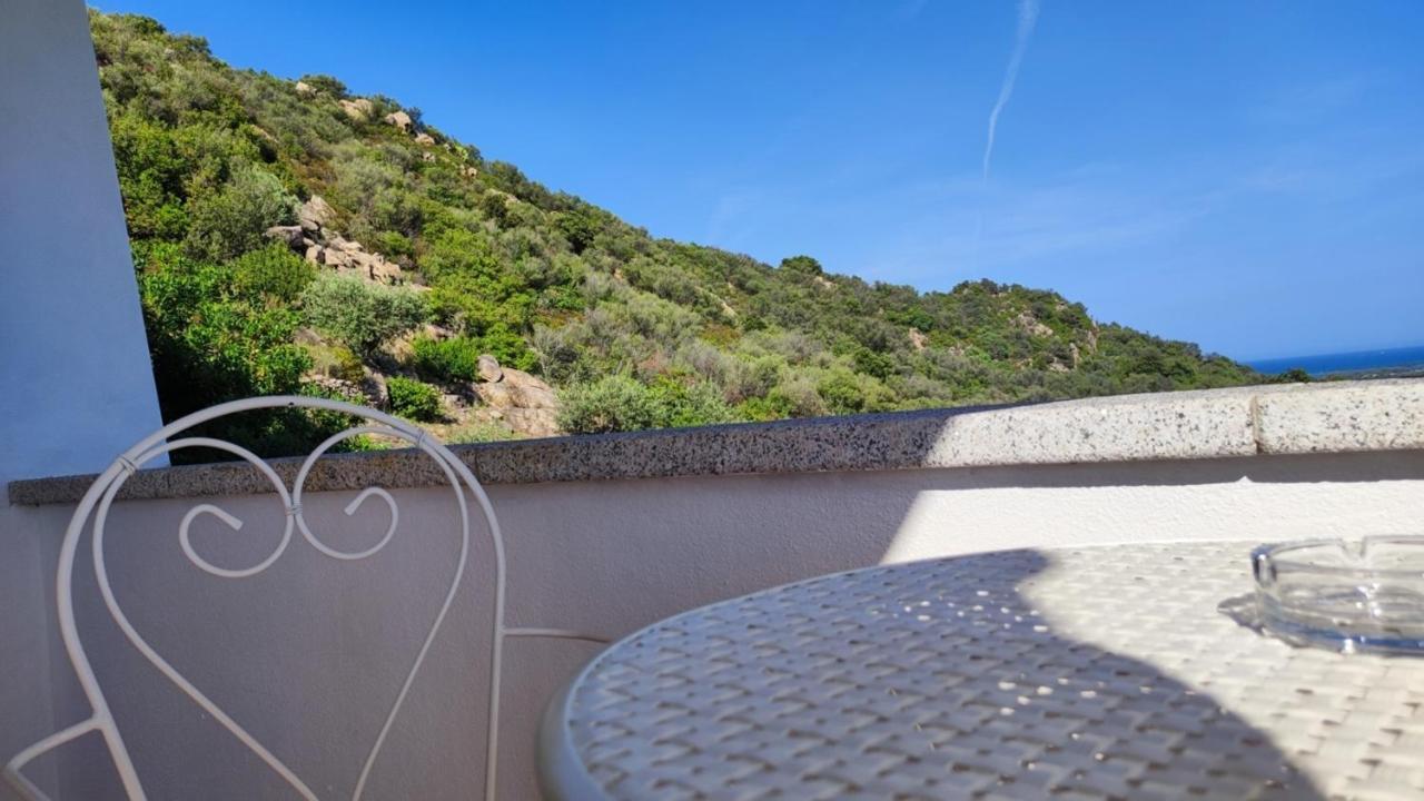 Casa L'Ulivariu Affittacamere San Teodoro  Exteriér fotografie