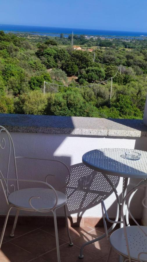 Casa L'Ulivariu Affittacamere San Teodoro  Exteriér fotografie
