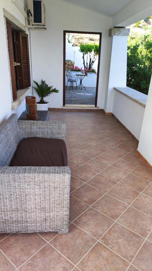 Casa L'Ulivariu Affittacamere San Teodoro  Exteriér fotografie