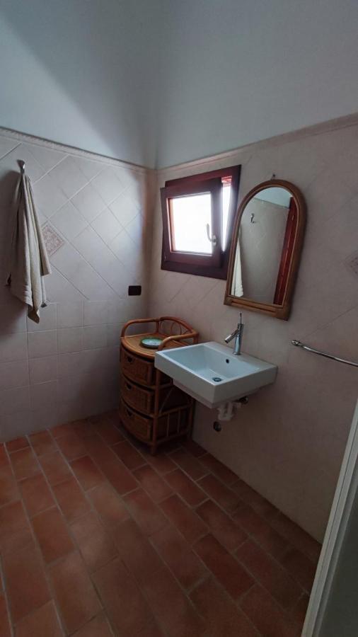 Casa L'Ulivariu Affittacamere San Teodoro  Exteriér fotografie