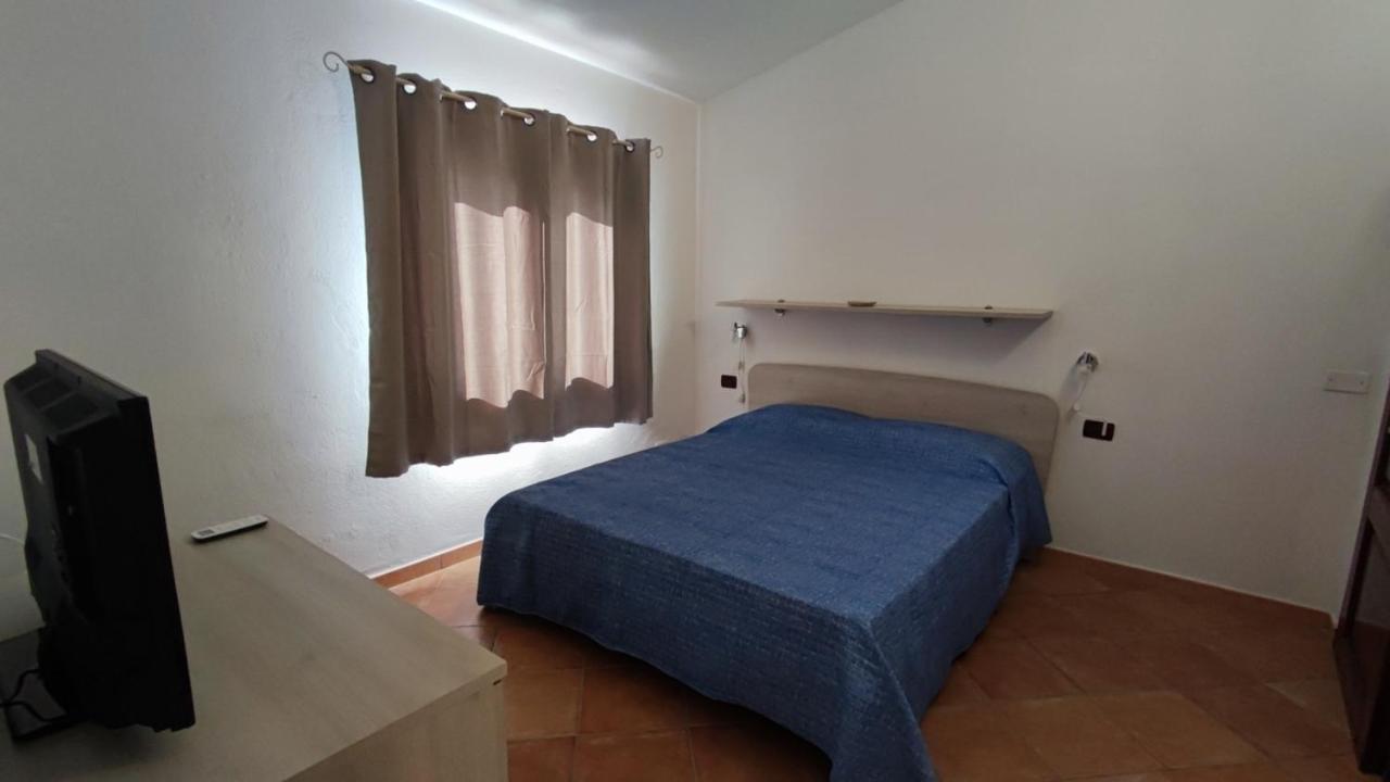 Casa L'Ulivariu Affittacamere San Teodoro  Exteriér fotografie