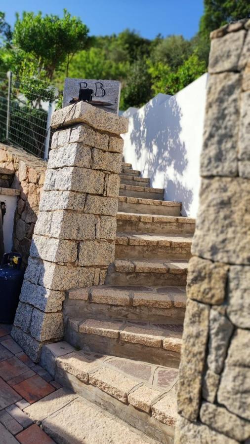 Casa L'Ulivariu Affittacamere San Teodoro  Exteriér fotografie