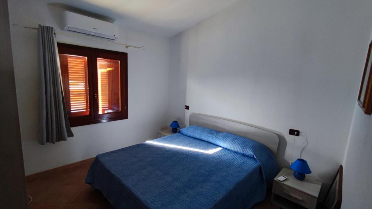 Casa L'Ulivariu Affittacamere San Teodoro  Exteriér fotografie