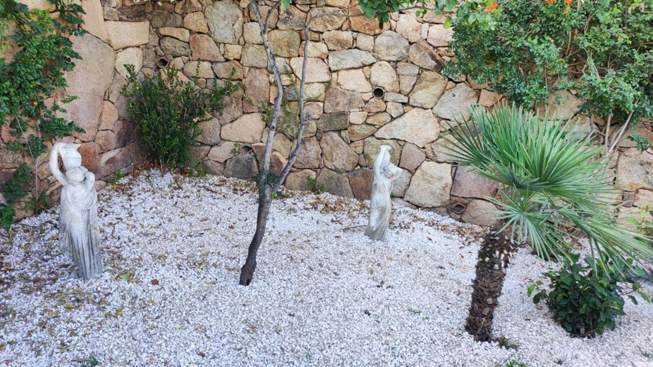 Casa L'Ulivariu Affittacamere San Teodoro  Exteriér fotografie